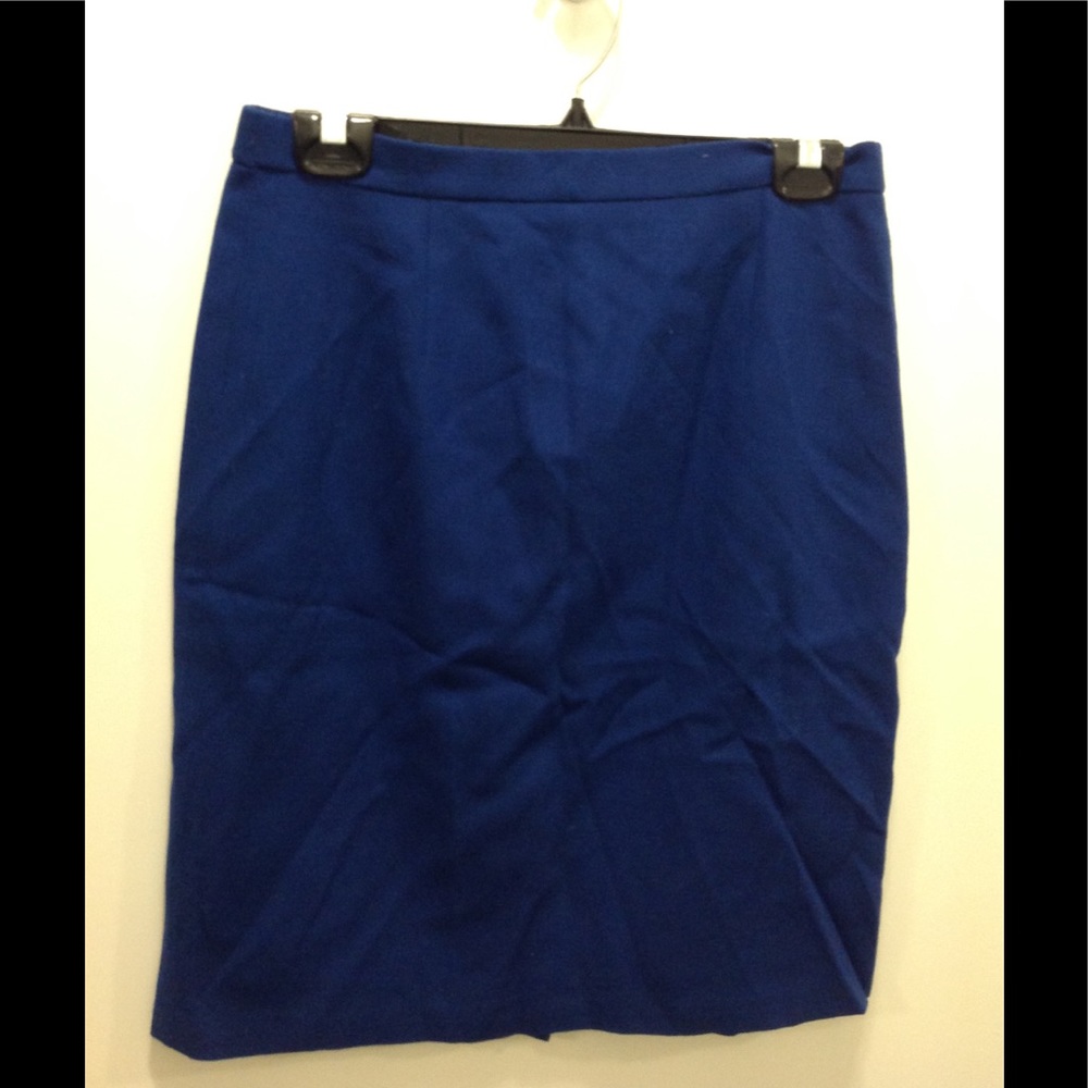 5/$20 TALBOTS 10 BLUE GENUINE WOOL SKIRT